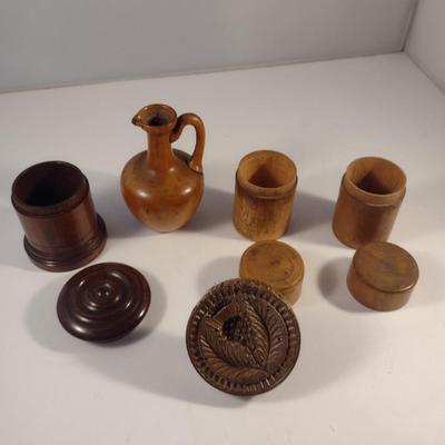 Sale Photo Thumbnail #452: Collection of Wooden House Wares/Home Decor