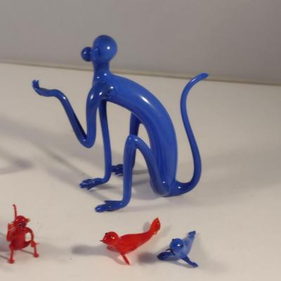 Sale Photo Thumbnail #504: Collection of Antique Miniature Glass Figurines.  Please review pictures carefully- items may have chipping/missing parts.