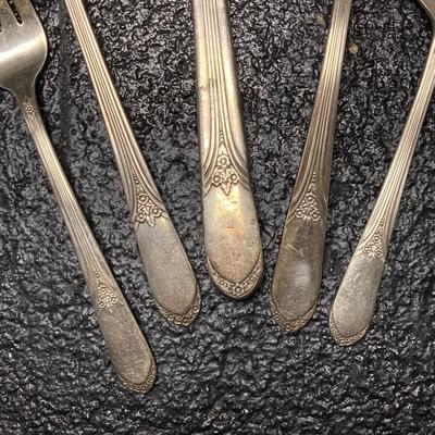 LOT 65: Homes & Edwards Inlaid and Wm Rogers Silver Plated Flatware Sets with Wood Storage Box