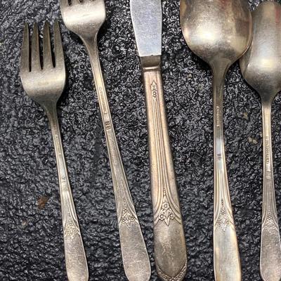 LOT 65: Homes & Edwards Inlaid and Wm Rogers Silver Plated Flatware Sets with Wood Storage Box