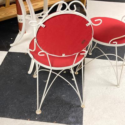 LOT 66: White Metal Ice Cream Parlor Round Table and Chairs