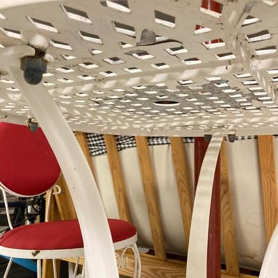 LOT 66: White Metal Ice Cream Parlor Round Table and Chairs