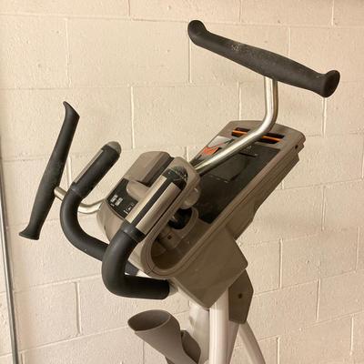 LOT 69: Yowza Fitness Elliptical Machine - Model Pompano