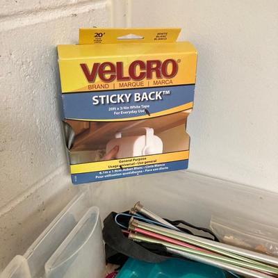 LOT 72: Collection of Sewing Notions / Crafting Tools and Supplies