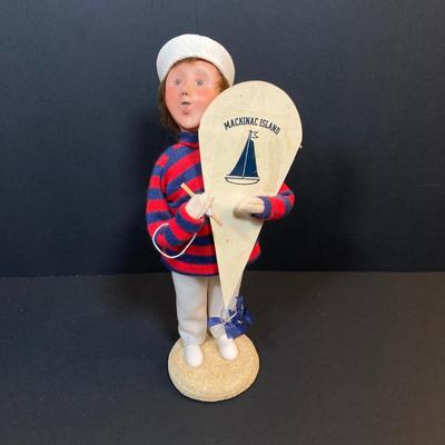 LOT 76: Byers' Choice Ltd. The Carolers - Jekyll Island and Mackinac Island Figurines and Box