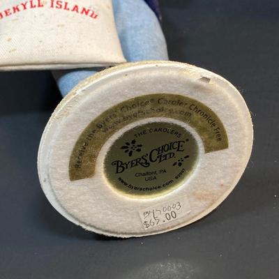 LOT 76: Byers' Choice Ltd. The Carolers - Jekyll Island and Mackinac Island Figurines and Box