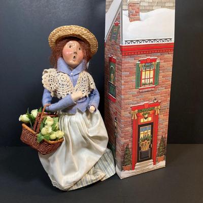 LOT 79: Byers' Choice Ltd. The Carolers - Flower Vendor Figurine with Box