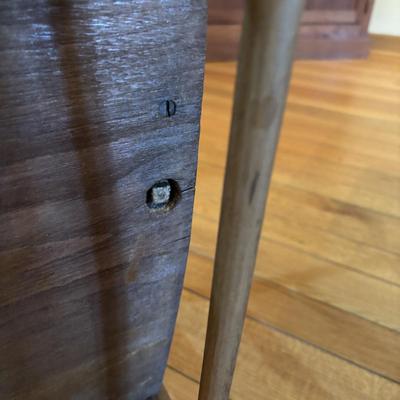 LOT 83: Vintage Brentwood Style Sette/Bench