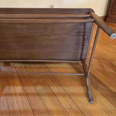 LOT 83: Vintage Brentwood Style Sette/Bench
