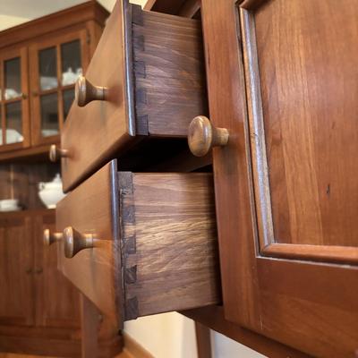 LOT 84: Shaker Sideboard/Huntboard