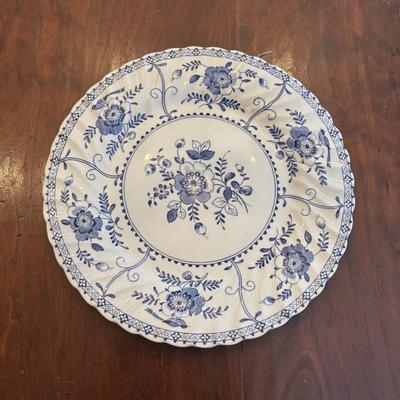 LOT 85: The Spode Blue Room Collectors Plates along with a Johnson Bros "Indies" Ironstone Plate