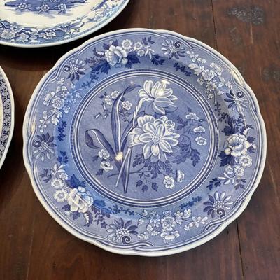 LOT 85: The Spode Blue Room Collectors Plates along with a Johnson Bros "Indies" Ironstone Plate