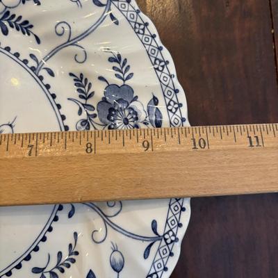 LOT 85: The Spode Blue Room Collectors Plates along with a Johnson Bros "Indies" Ironstone Plate