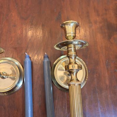 LOT 87: Brass Column Wall Sconces