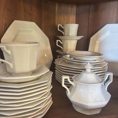 LOT 88: Johnson Brothers Heritage White China Collection