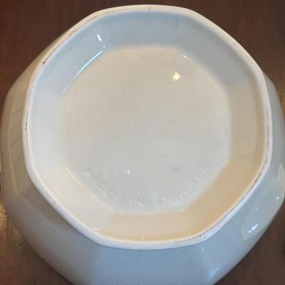 LOT 89: Johnson Brothers Heritage White China Serving Collection: Covered Serving Bowls, Gravy Boat w/Plate, Platters & Soup Tureen