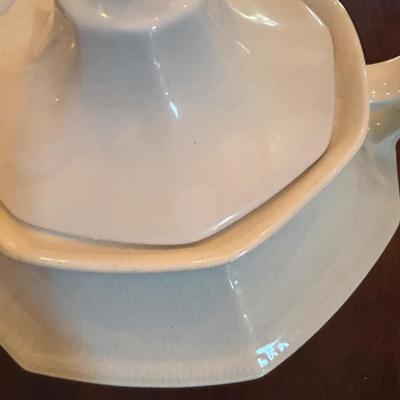 LOT 89: Johnson Brothers Heritage White China Serving Collection: Covered Serving Bowls, Gravy Boat w/Plate, Platters & Soup Tureen