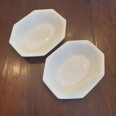 LOT 89: Johnson Brothers Heritage White China Serving Collection: Covered Serving Bowls, Gravy Boat w/Plate, Platters & Soup Tureen