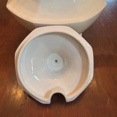 LOT 89: Johnson Brothers Heritage White China Serving Collection: Covered Serving Bowls, Gravy Boat w/Plate, Platters & Soup Tureen