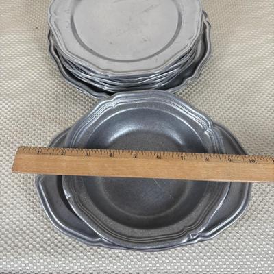 LOT 91: William-Columbia PA Pewter Plates, Bowls & Bread Plate