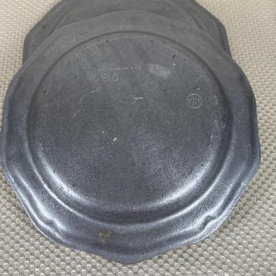 LOT 91: William-Columbia PA Pewter Plates, Bowls & Bread Plate