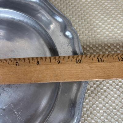 LOT 91: William-Columbia PA Pewter Plates, Bowls & Bread Plate