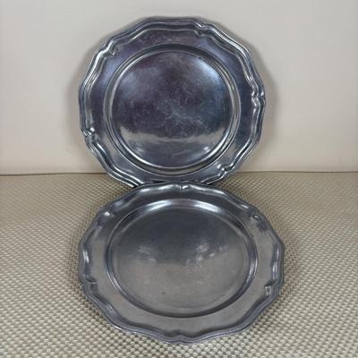 LOT 91: William-Columbia PA Pewter Plates, Bowls & Bread Plate
