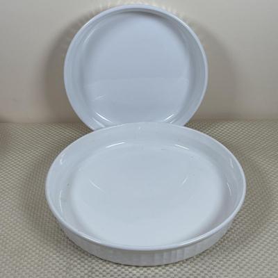 LOT 96: Corning Ware French White: Oval & Round Casserole, Grab it w/Lid, Quiche & More