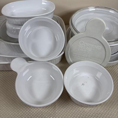 LOT 96: Corning Ware French White: Oval & Round Casserole, Grab it w/Lid, Quiche & More