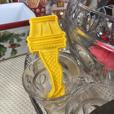 LOT 97: Vintage Hull Pottery Gingerbread Man Serving Plate, Crystal Punch Bowl Filled w/Cookie Cutters, Gingerbread Napkin Rings & More