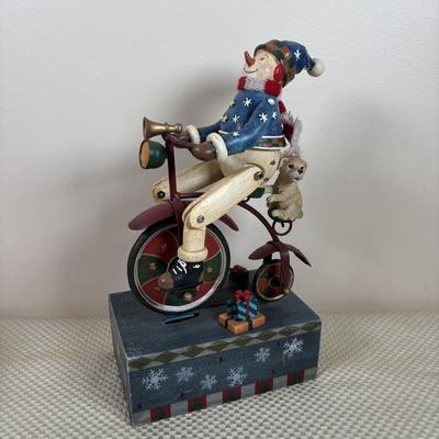 LOT 98: Longaberger Holiday Basket, Princess House Embossed Trio of Star Plates Snowman on Bicycle Music Box, It's a Wonderful Life...