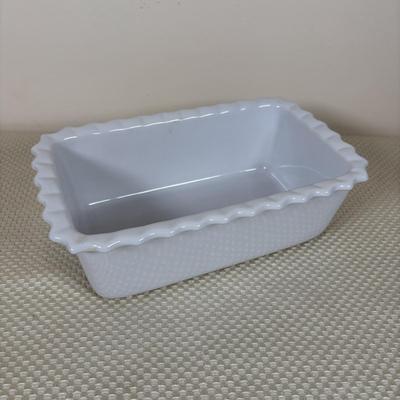 LOT 99: Serving Platter, Cake Stand: California Pantry, Pier One, Chantel, Ceriart etc..