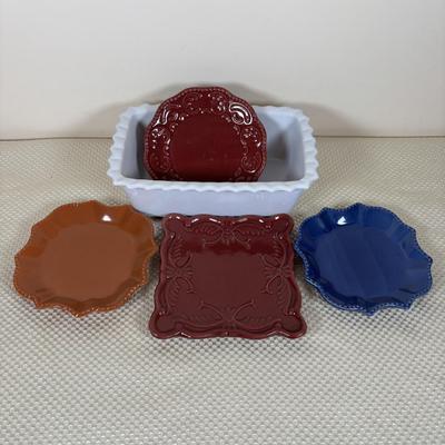 LOT 99: Serving Platter, Cake Stand: California Pantry, Pier One, Chantel, Ceriart etc..