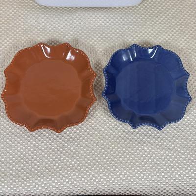 LOT 99: Serving Platter, Cake Stand: California Pantry, Pier One, Chantel, Ceriart etc..