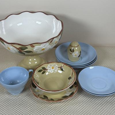 LOT 101: Vintage Stangl Pottery "White Dogwood" Pedestal Bowl & More along with Wedgewood Saucer, Goodes English Lavendar...