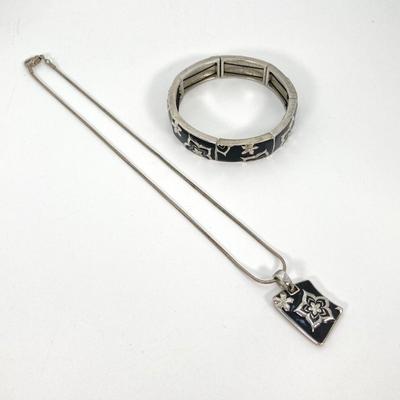 LOT 112: Fashion Jewelry Collection - Necklaces, Bracelets and Earrings