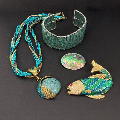LOT 113: Beautiful Fashion Jewelry Collection - Colorful / Bejeweled and More