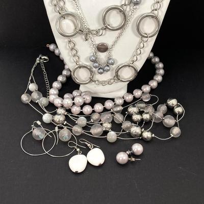 LOT 116: Silver Tone Fashion Jewelry - Necklaces and Earrings