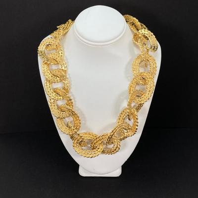 LOT 117: All That Glitters - Tagged Gold Tone Necklace Collection