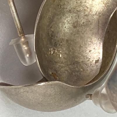 LOT 120: Sterling Silver Jewelry Collection - Necklace and Earrings