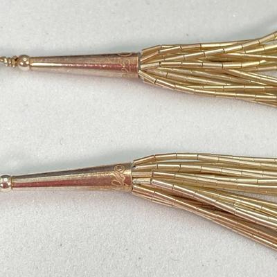 LOT 120: Sterling Silver Jewelry Collection - Necklace and Earrings