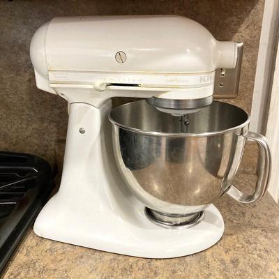 LOT 205: Kitchen Aid Stand Mixer Model No. KSM150PSWW with Food Grinder Attachment