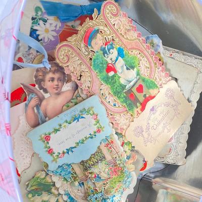 LOT 208: Sweet Ephemera Collection - Cards from Germany / USA with Heart Shaped Cookie Cutters and More