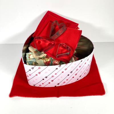 LOT 208: Sweet Ephemera Collection - Cards from Germany / USA with Heart Shaped Cookie Cutters and More