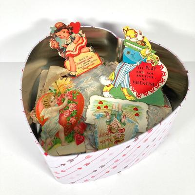 LOT 208: Sweet Ephemera Collection - Cards from Germany / USA with Heart Shaped Cookie Cutters and More