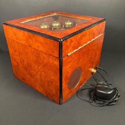 LOT 210: Vintage Mr. Christmas Musical Box Dancers