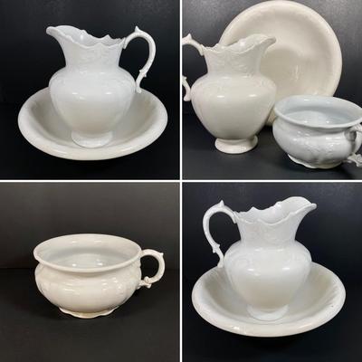LOT 211: Vintage D.E. McNicol East Liverpool, O. Pitcher Wash Basin Set with Johnson Bros England Royal Ironstone China Chamber Pot