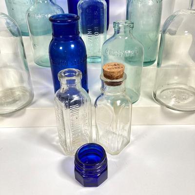 LOT 215: Collection of Vintage / Antique Glass Bottles