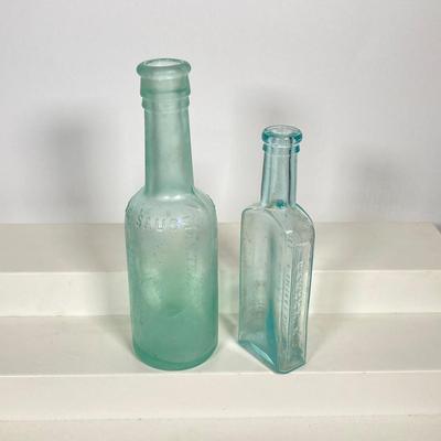 LOT 215: Collection of Vintage / Antique Glass Bottles