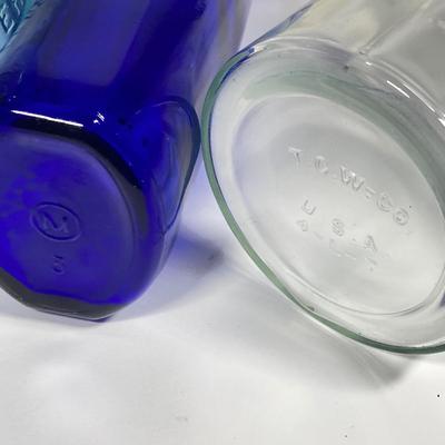 LOT 215: Collection of Vintage / Antique Glass Bottles